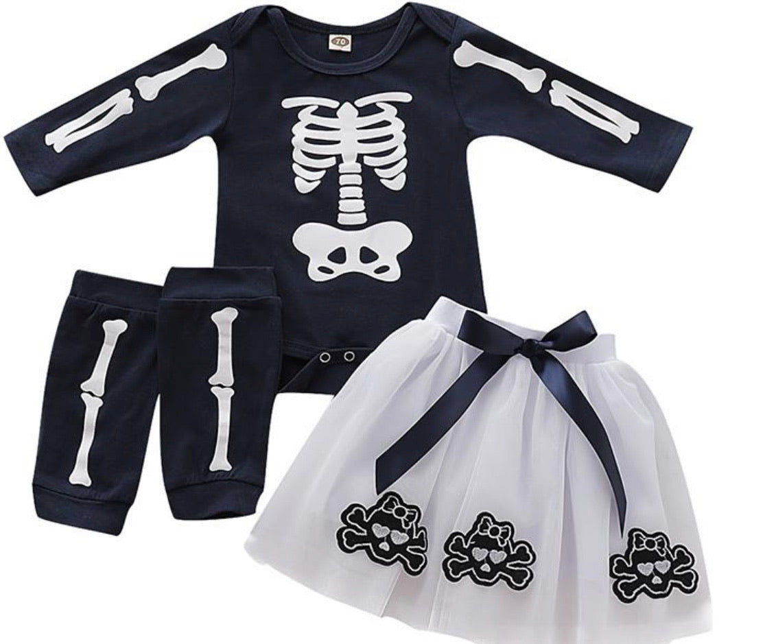 skirted skeleton set