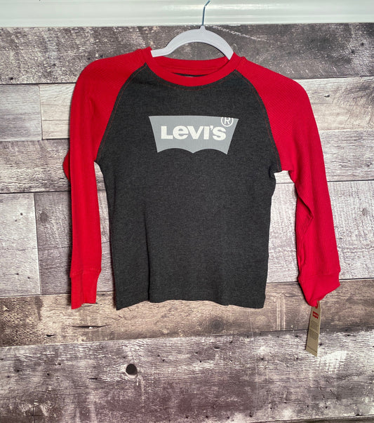 levis chili pepper raglan top
