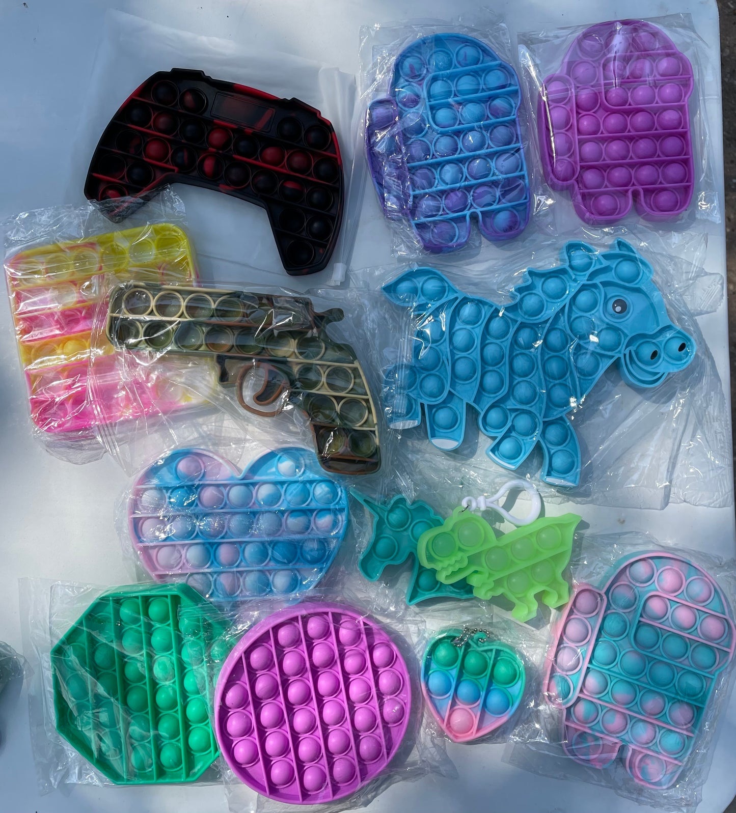Multi colour fidget