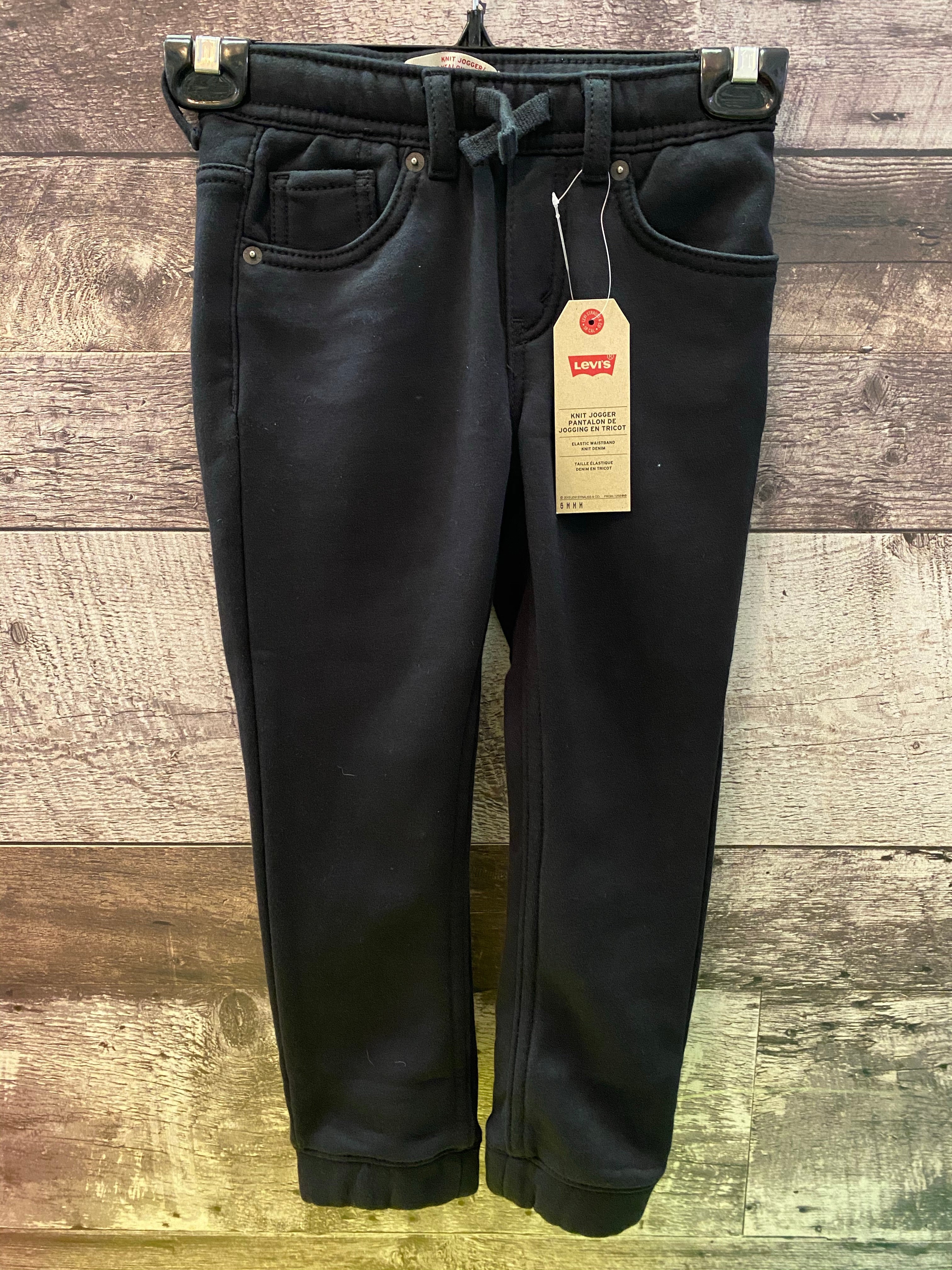 Knit discount jogger levis