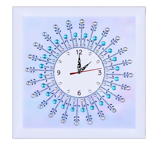 35 x 35 diamond painting clock (rhinestone) - soft purple DZ067